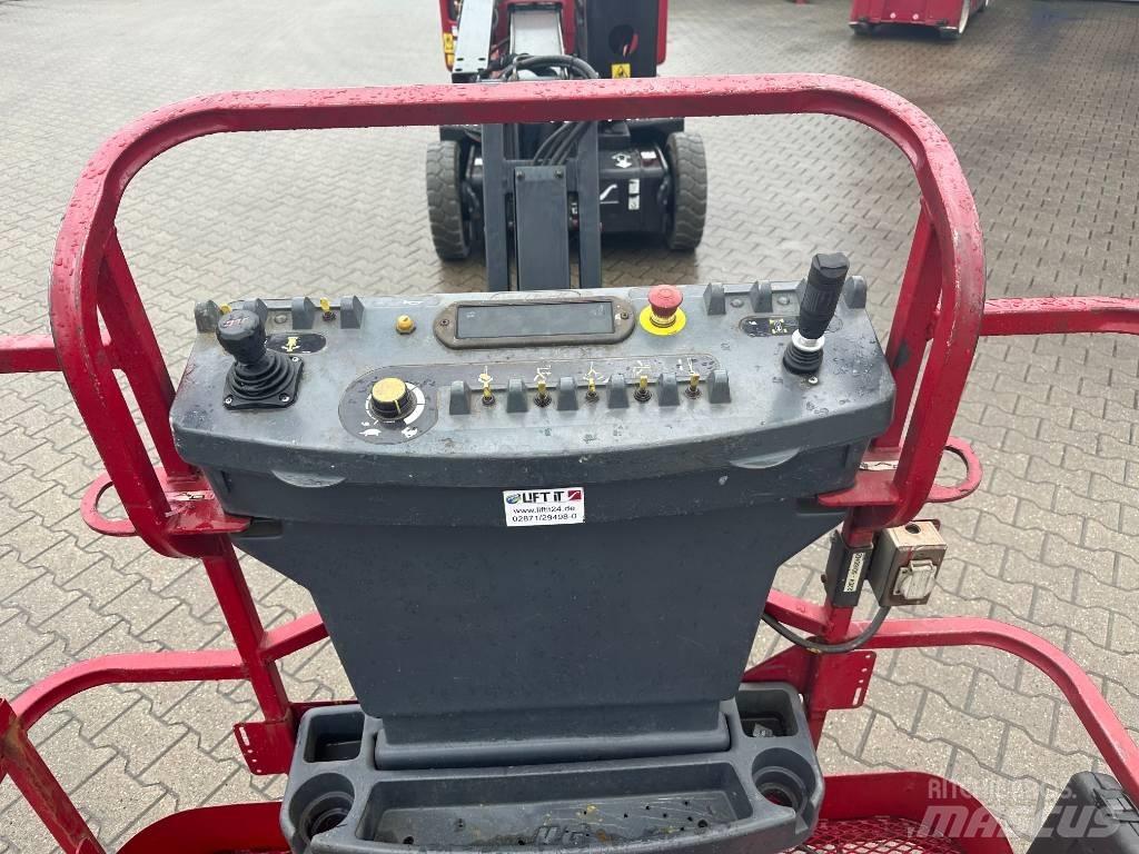 JLG E 400 AJPN 관절형 전동이동 리프트