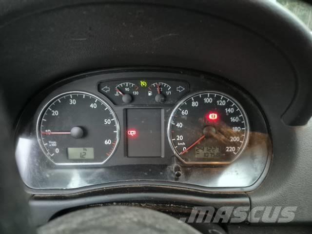 Volkswagen Polo 자동차