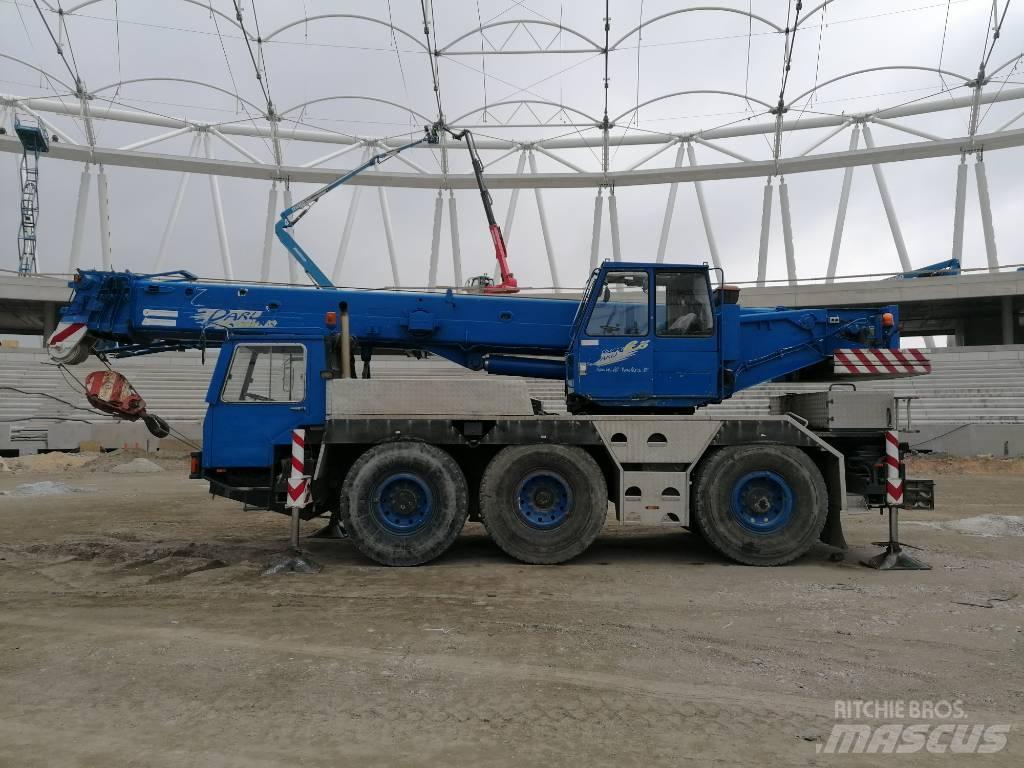 Liebherr LTM 1035 A/T 크레인