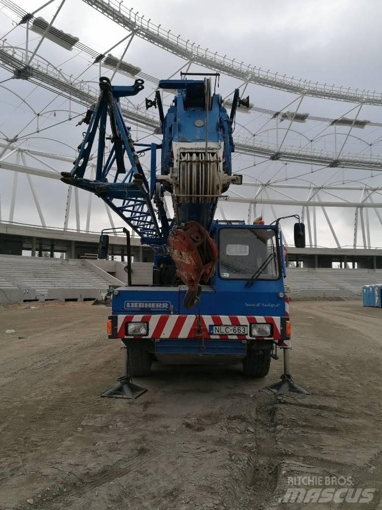 Liebherr LTM 1035 A/T 크레인