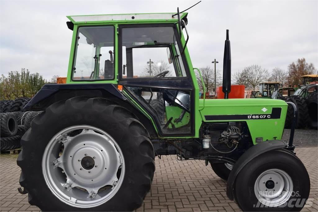 Deutz-Fahr D6507C 트랙터