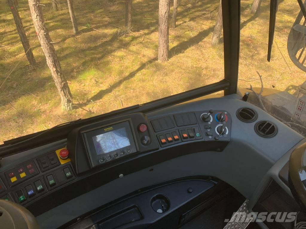 Ponsse Wisent 6W 원목 포워더