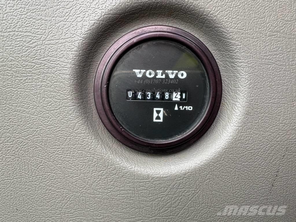 Volvo ECR 88 D 중형굴삭기 7톤-28톤