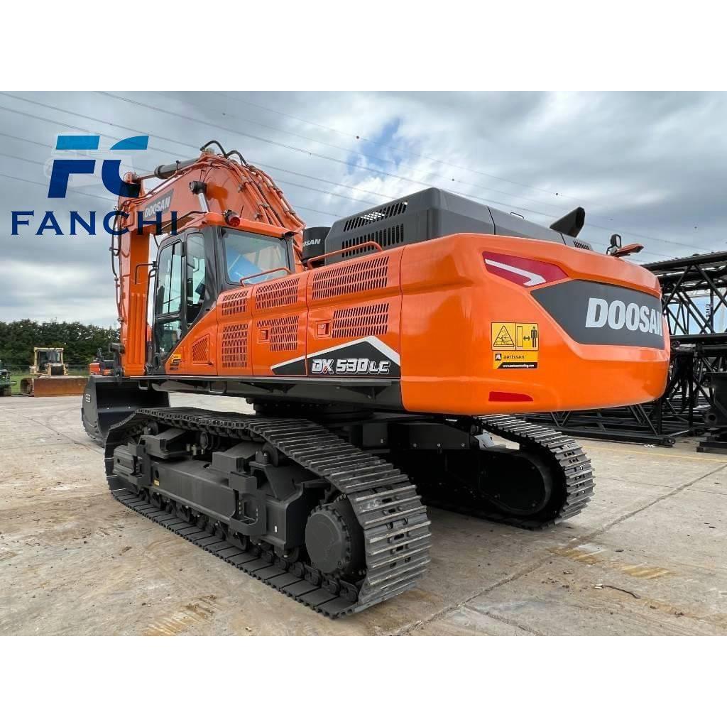 Doosan dx530 대형 굴삭기 29톤 이상