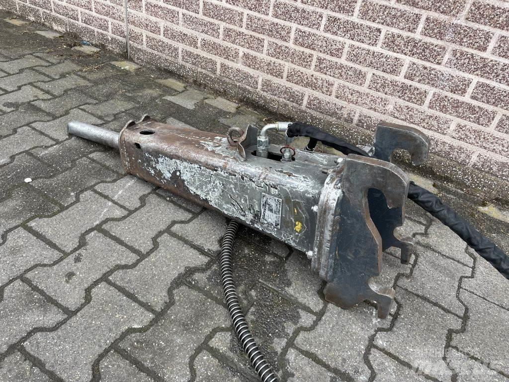Gehl GS35 브레이커