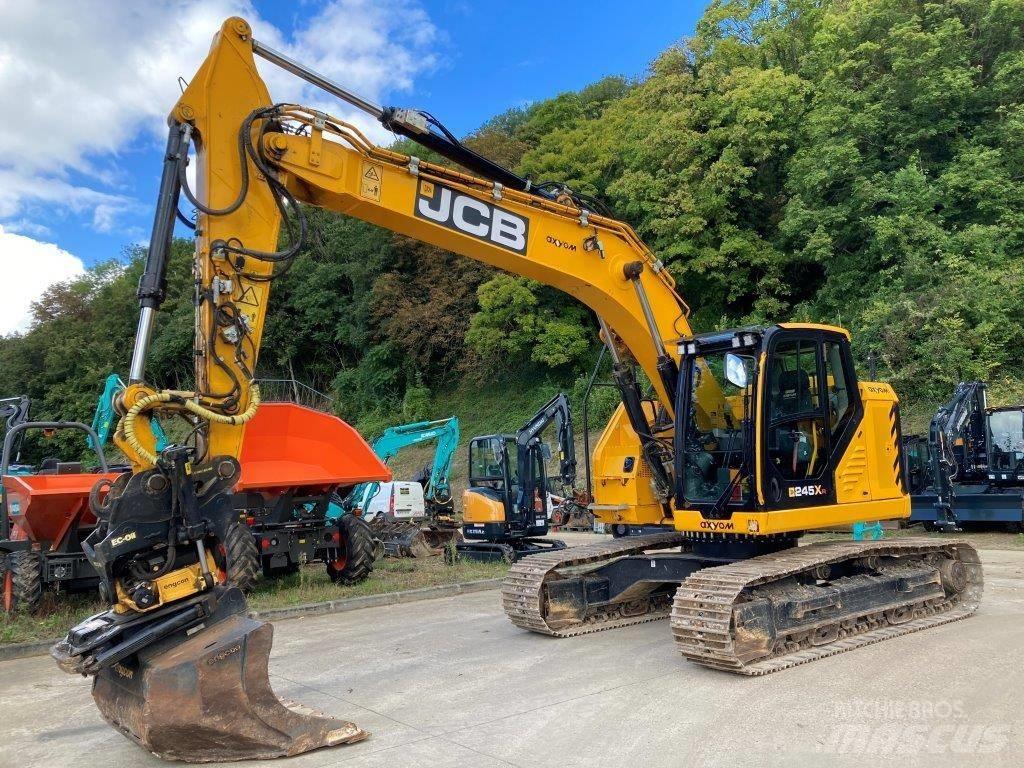 JCB 245 XR 대형 굴삭기 29톤 이상