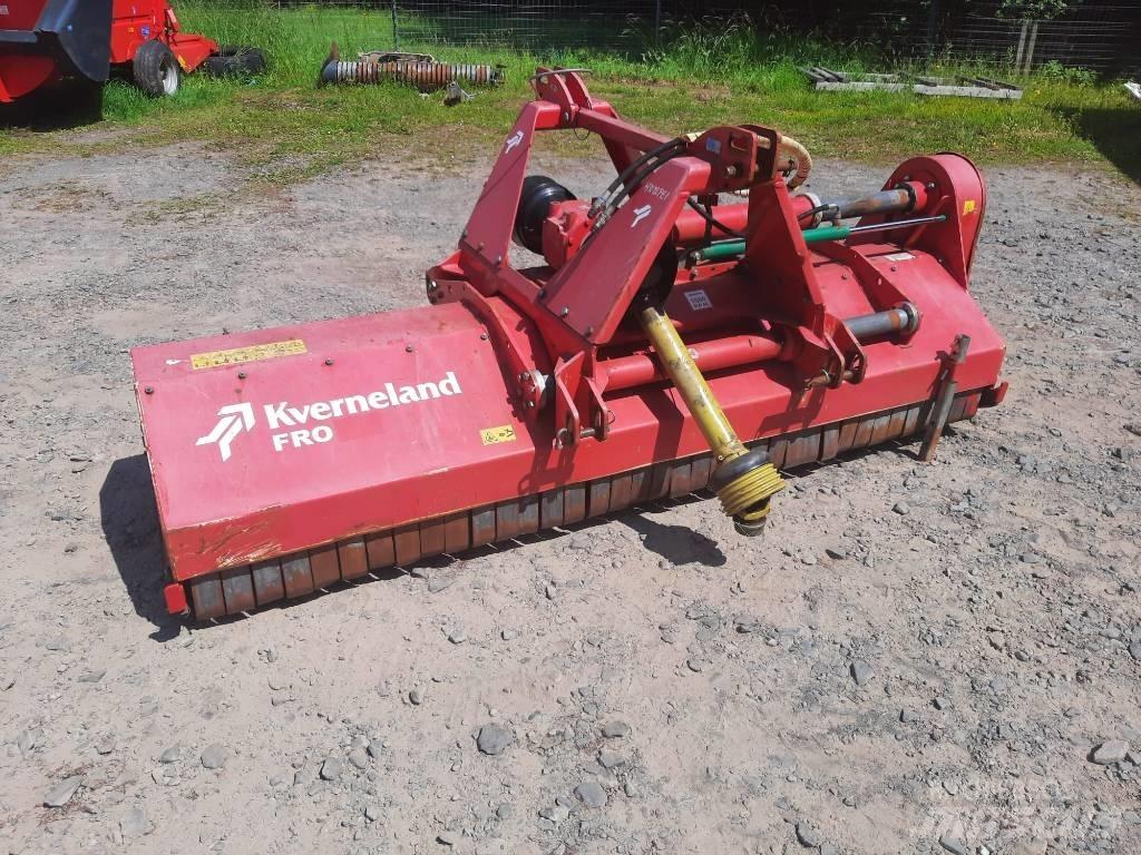 Kverneland FRO 280 목장 제초기 및 토퍼