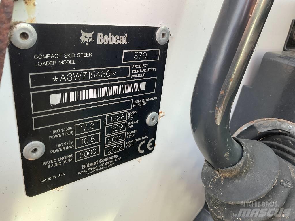 Bobcat S 70  스키드로더