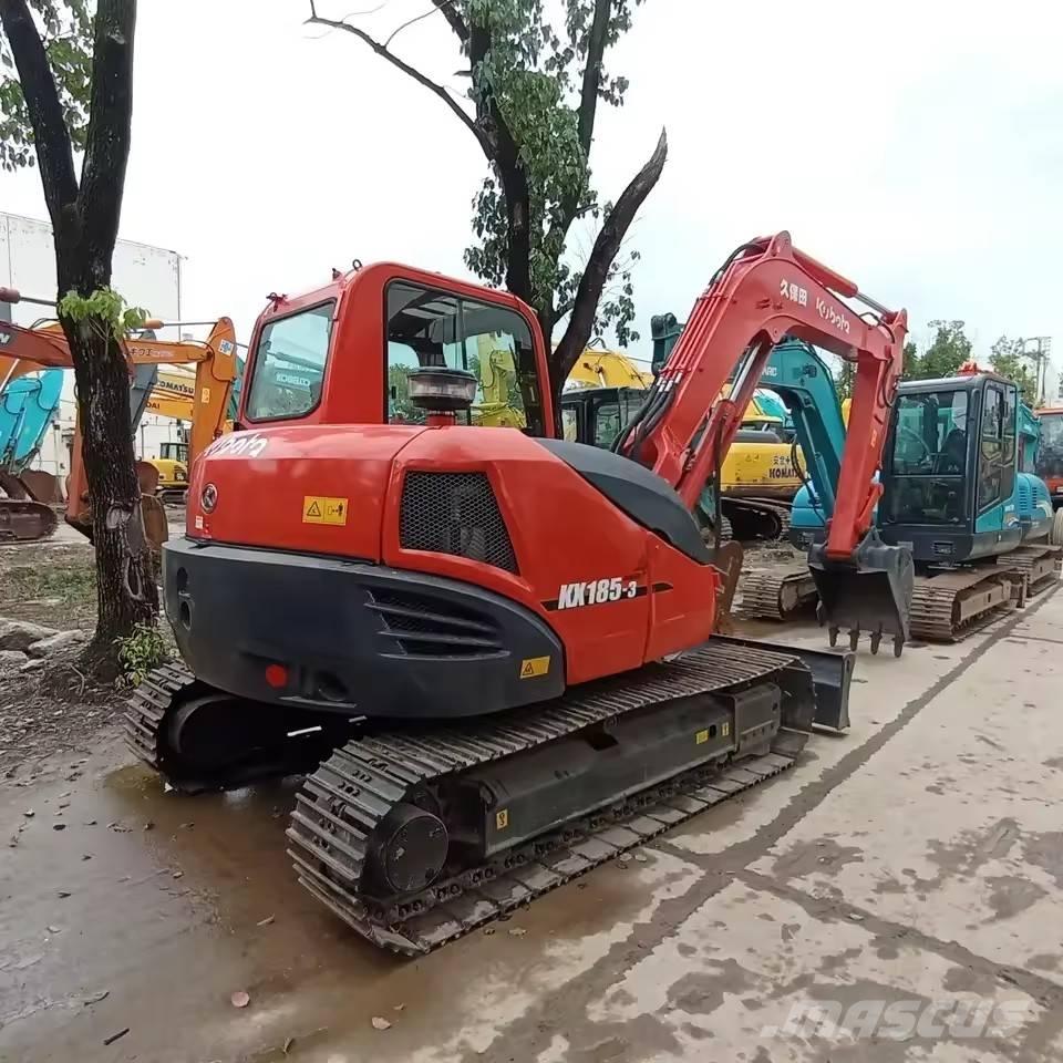 Kubota KX 185-3 중형굴삭기 7톤-28톤