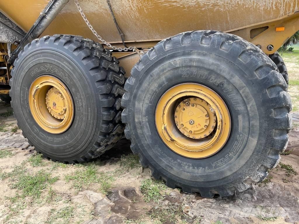 CAT 740 GC 연결식 홀러