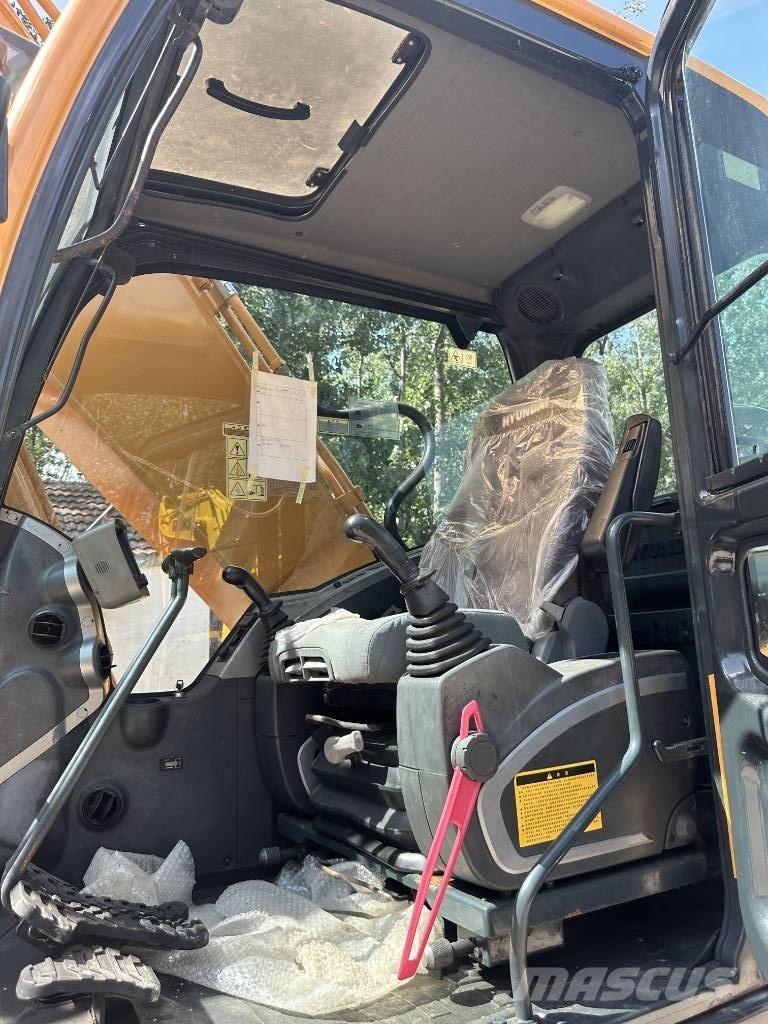 Hyundai R220LC-9S 대형 굴삭기 29톤 이상