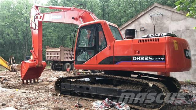 Doosan DH225LC-7 대형 굴삭기 29톤 이상