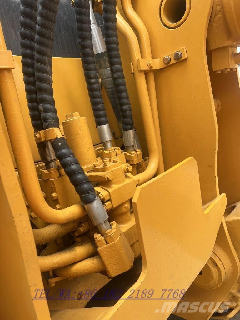 Shantui SD 32 크롤러 도저