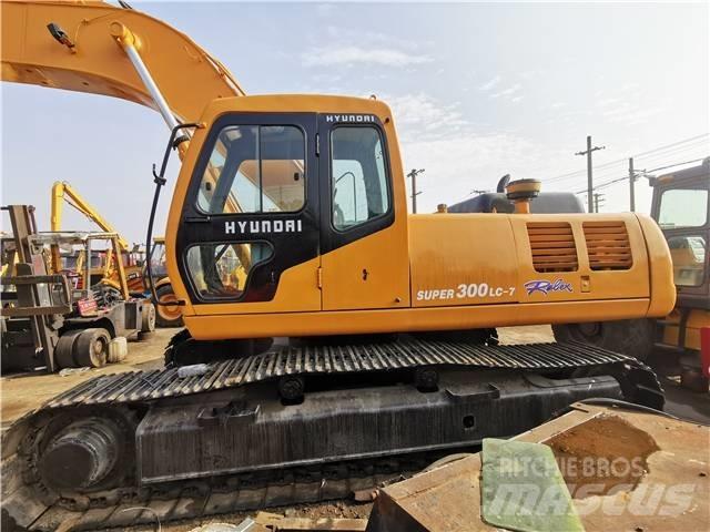 Hyundai R300LC-7 대형 굴삭기 29톤 이상