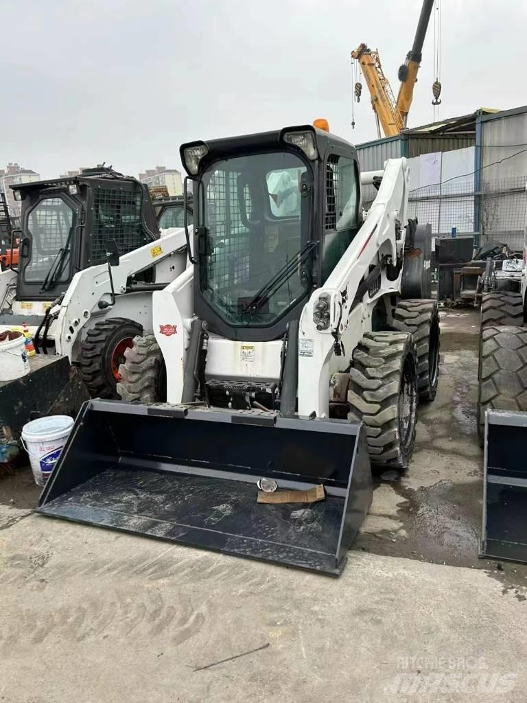 Bobcat S 750  스키드로더