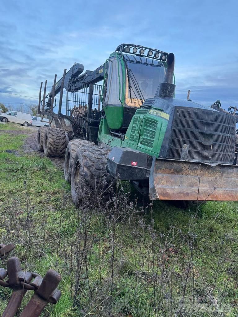 John Deere 1510G 원목 포워더