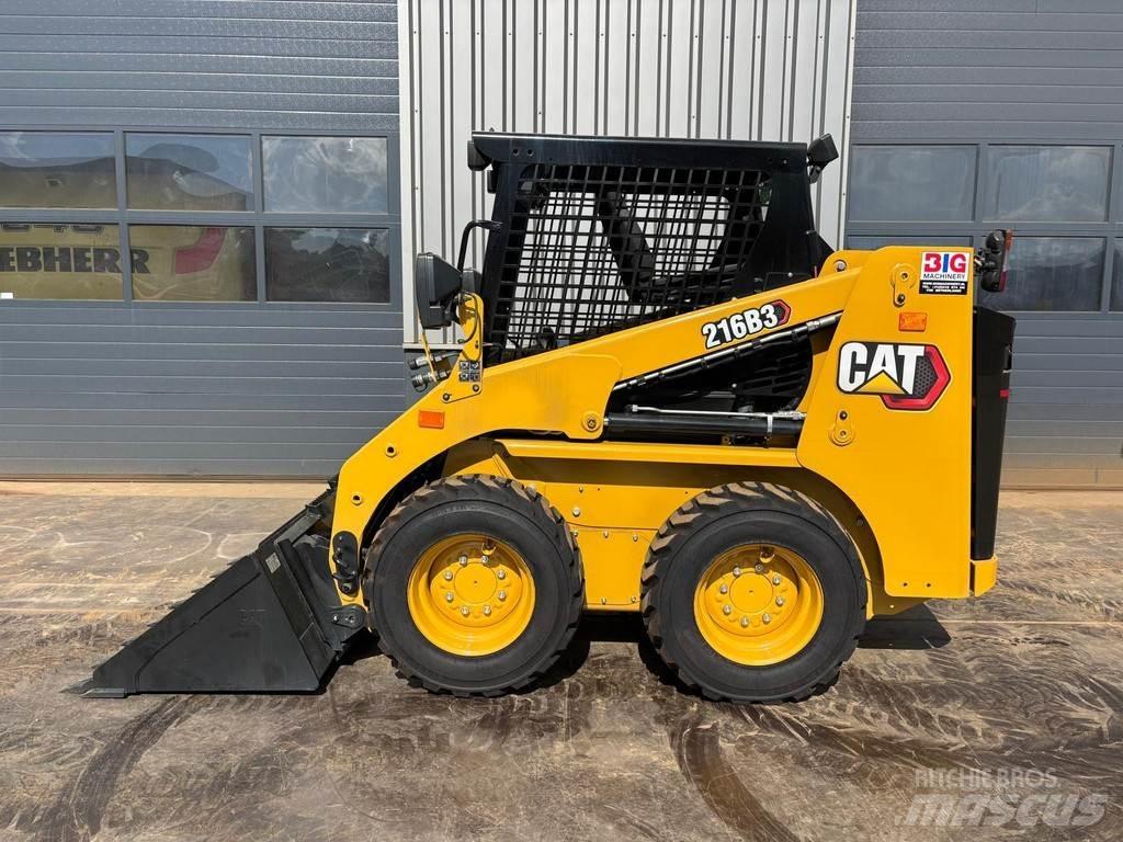CAT 216B3  휠로우더