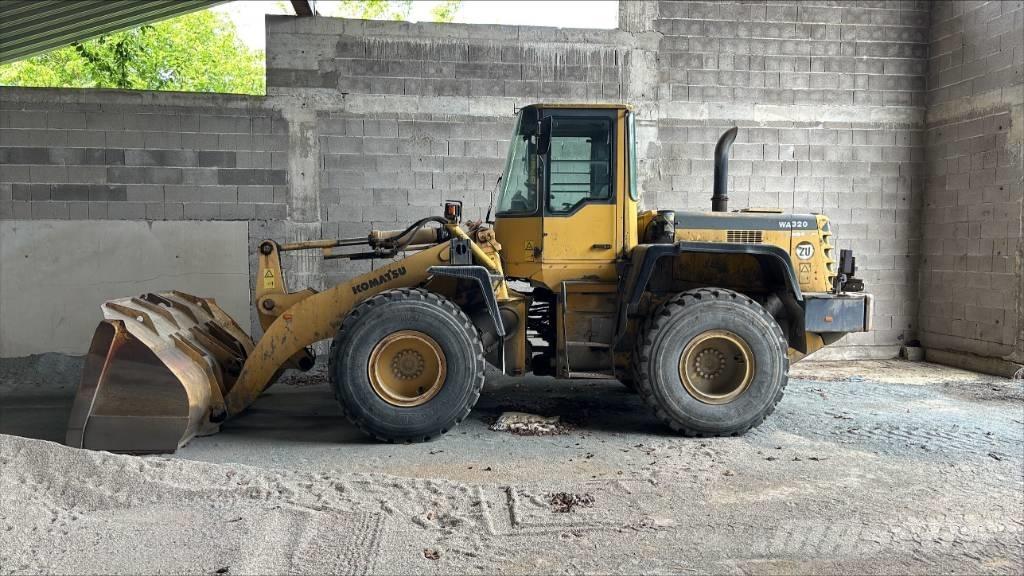 Komatsu WA 320-3H  휠로우더