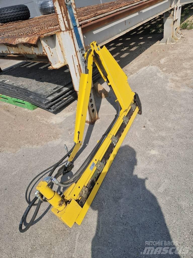 New Holland CX 8090 콤바인 수확기