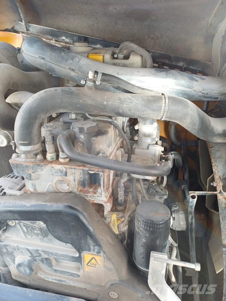 JCB 533-105 텔러 핸들러