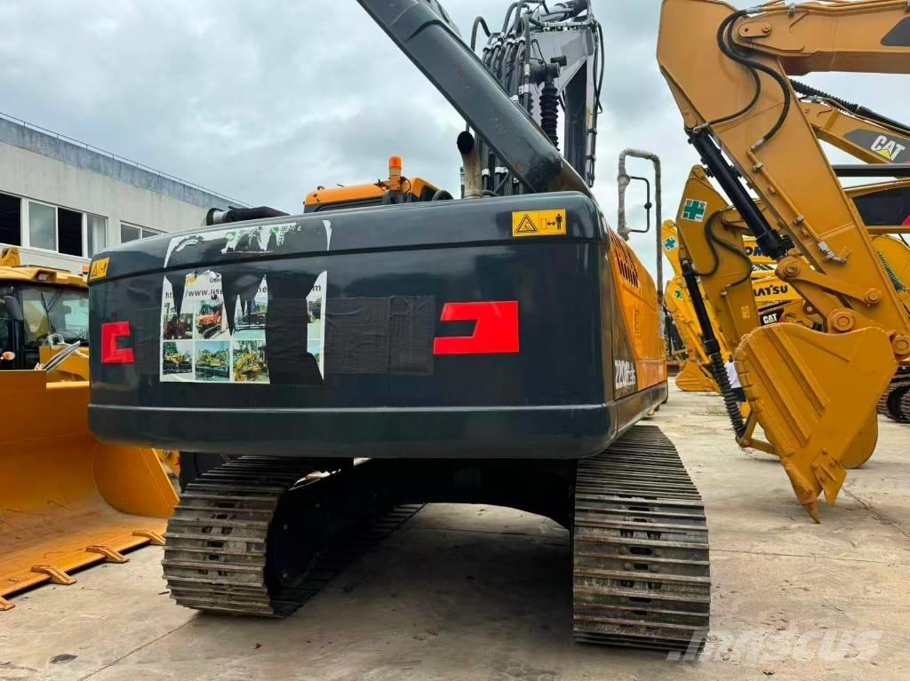 Hyundai R220LC-9S 중형굴삭기 7톤-28톤