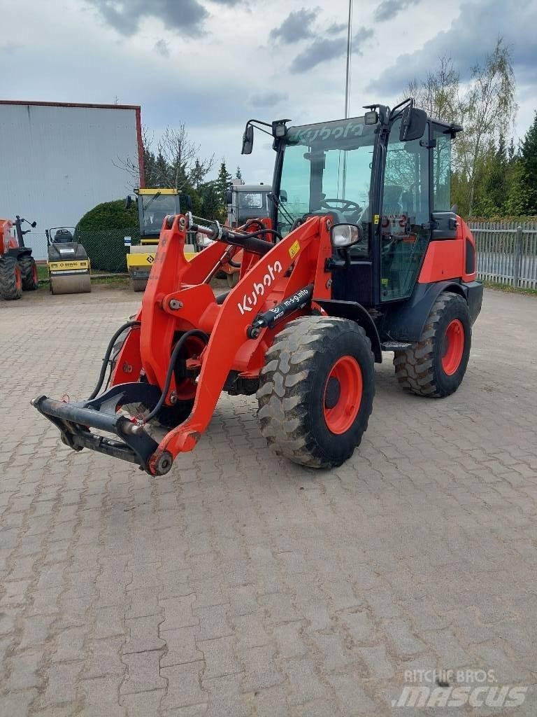 Kubota R 070  휠로우더