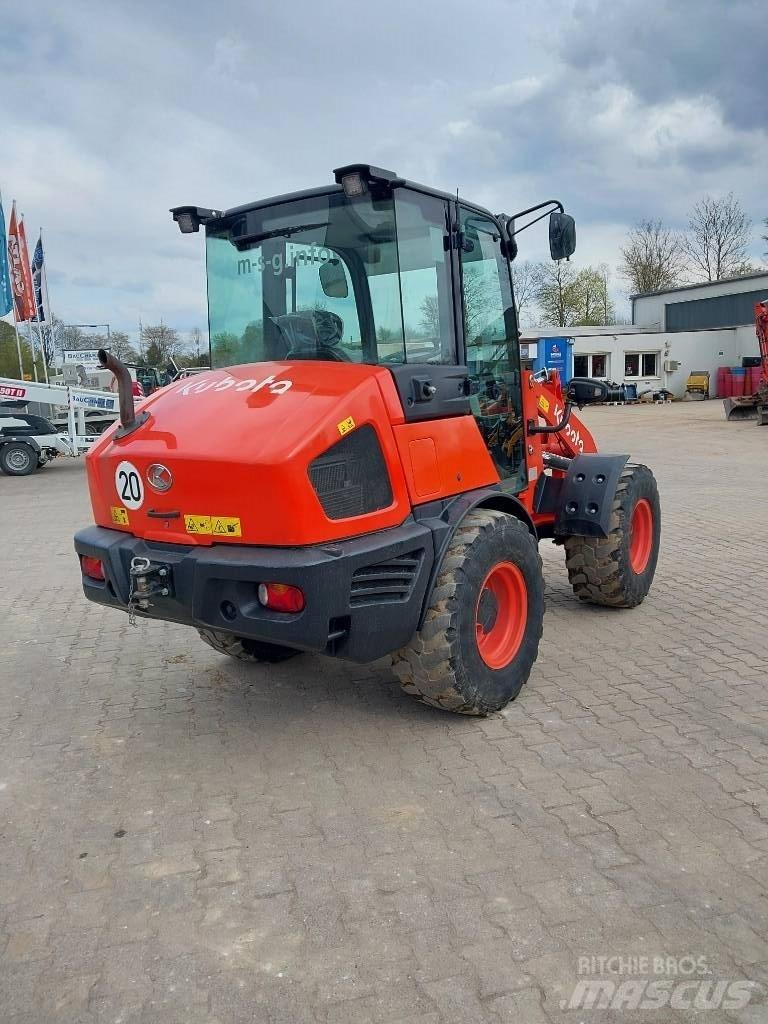 Kubota R 070  휠로우더