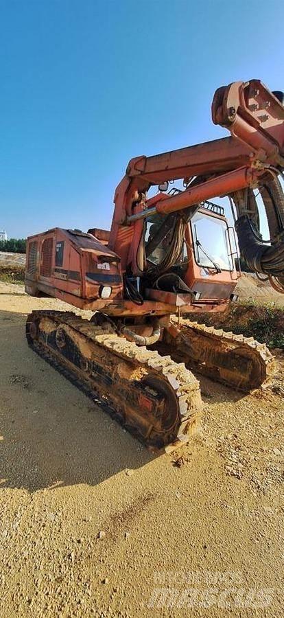 Tamrock Ranger 500 도로 굴착기