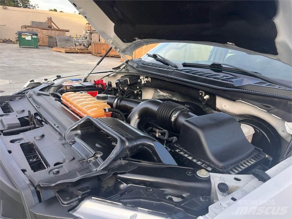 Ford F-150 픽업/드롭사이드