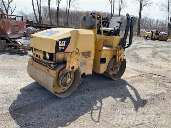 CAT CB24 싱글 드럼 롤러