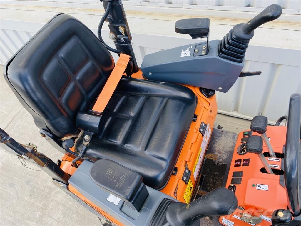 Doosan DX10Z 소형 굴삭기 7톤 미만