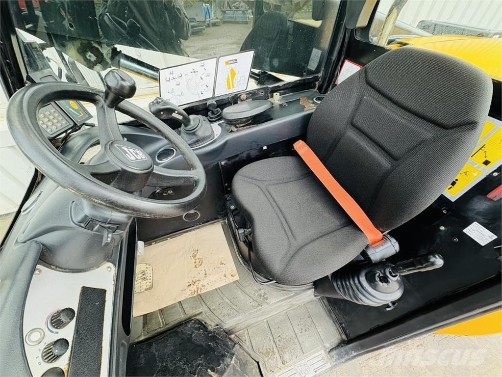 JCB 520-40 텔러 핸들러