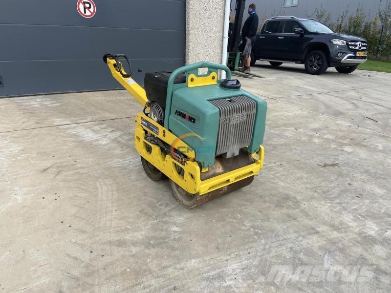Ammann AR65 토양 다짐기