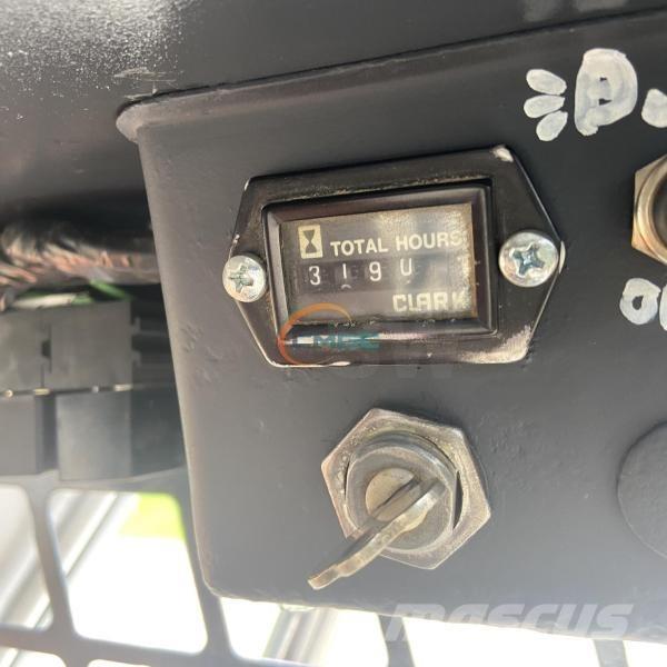 Bobcat 310  휠로우더