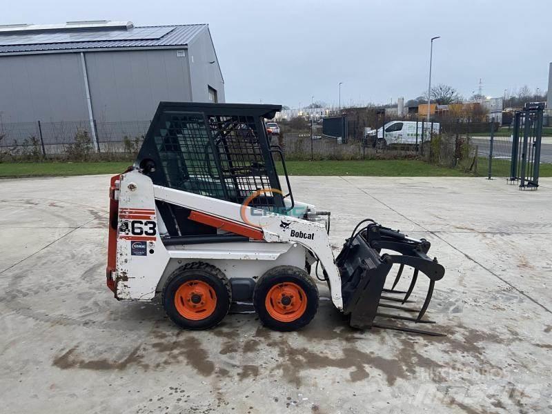 Bobcat 463  휠로우더