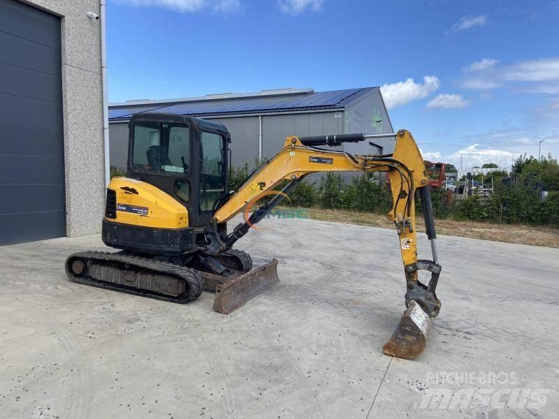 Bobcat E 35  휠 굴삭기