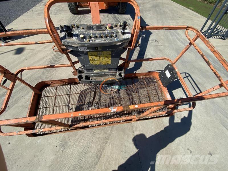 JLG 1250AJP 관절형 전동이동 리프트
