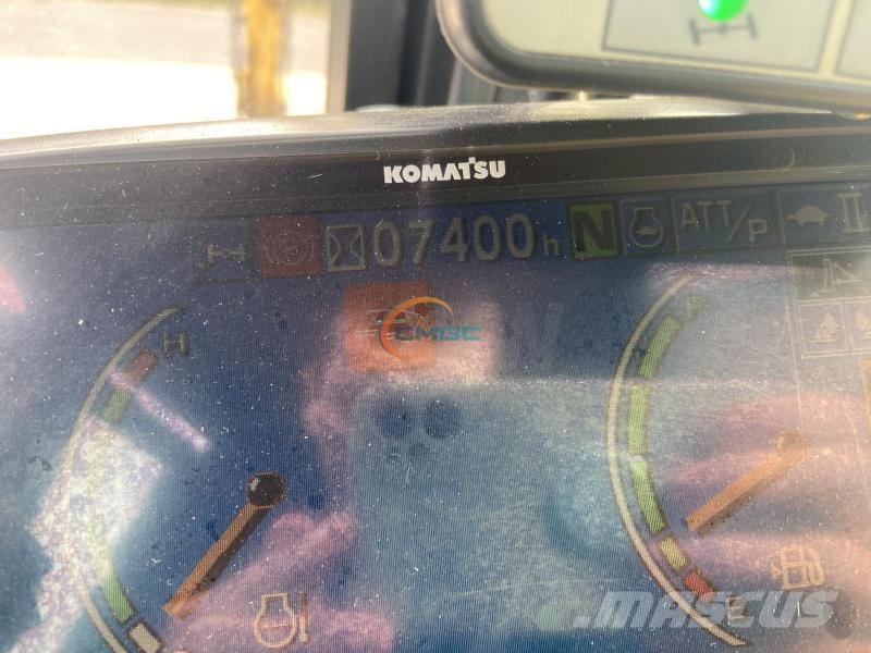 Komatsu PW98  휠 굴삭기