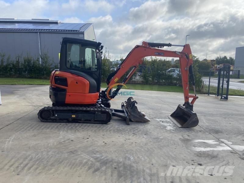 Kubota U36-4  휠 굴삭기