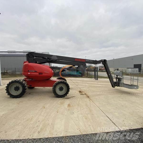 Manitou 200 ATJ 관절형 전동이동 리프트