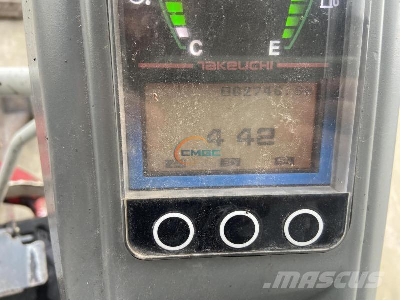 Takeuchi TB217R  휠 굴삭기