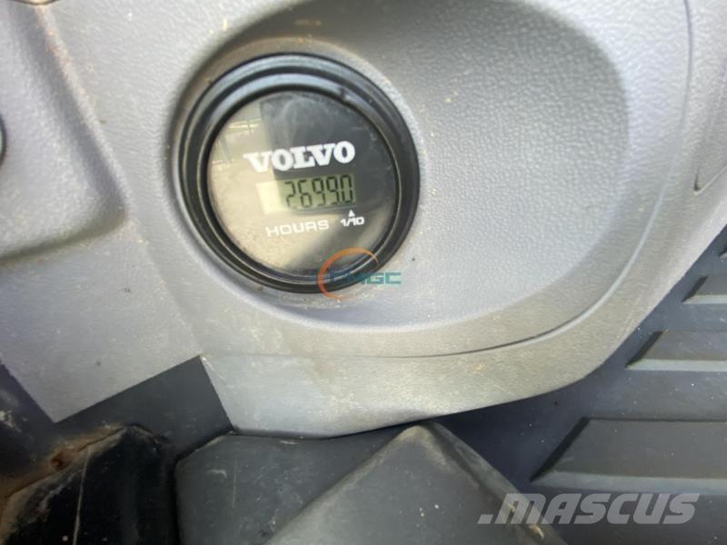 Volvo EC60E  휠 굴삭기