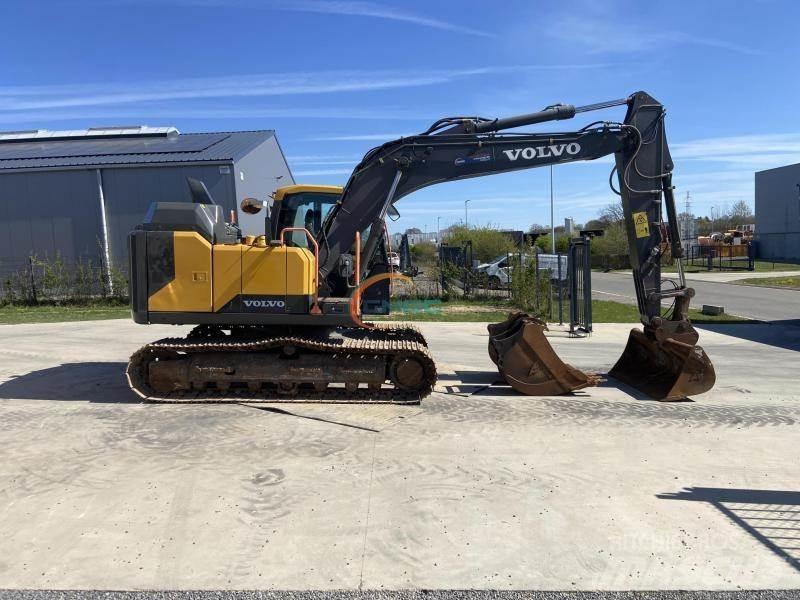 Volvo L 40  휠 굴삭기