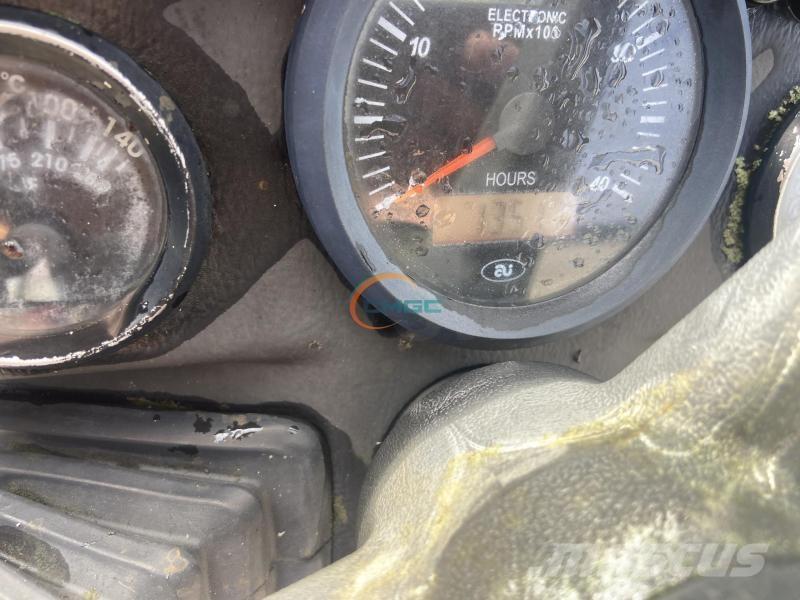 Weidemann 1250  휠로우더