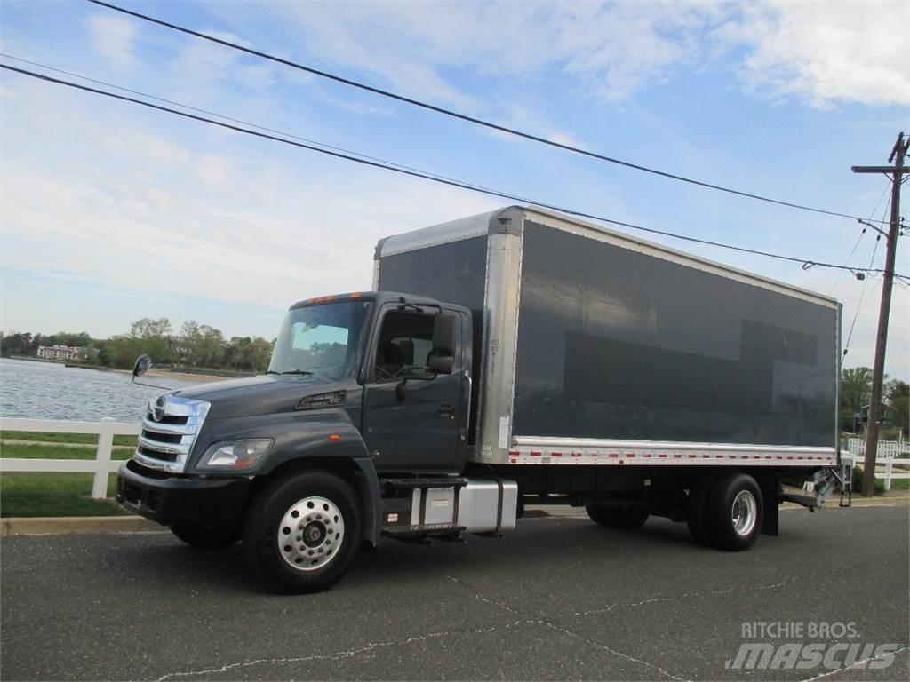 Hino 268 탑차 트럭
