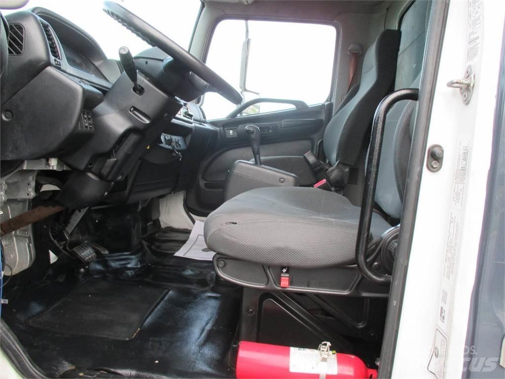 Hino 268 탑차 트럭
