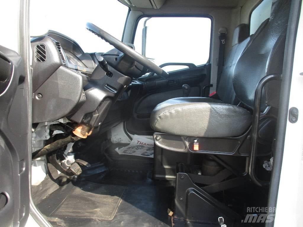 Hino 338 탑차 트럭