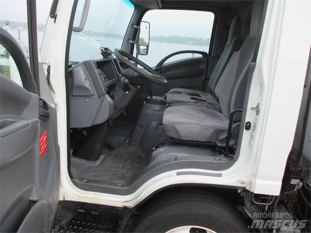 Isuzu NQR 온도 조절식 트럭