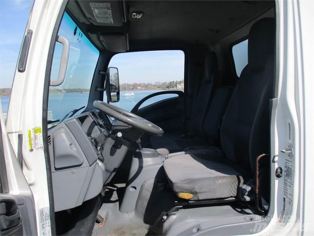 Isuzu NRR 탑차 트럭