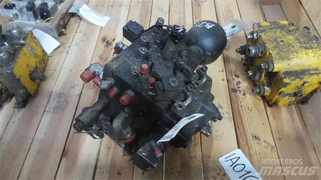 Bell B25D 유압식 기계